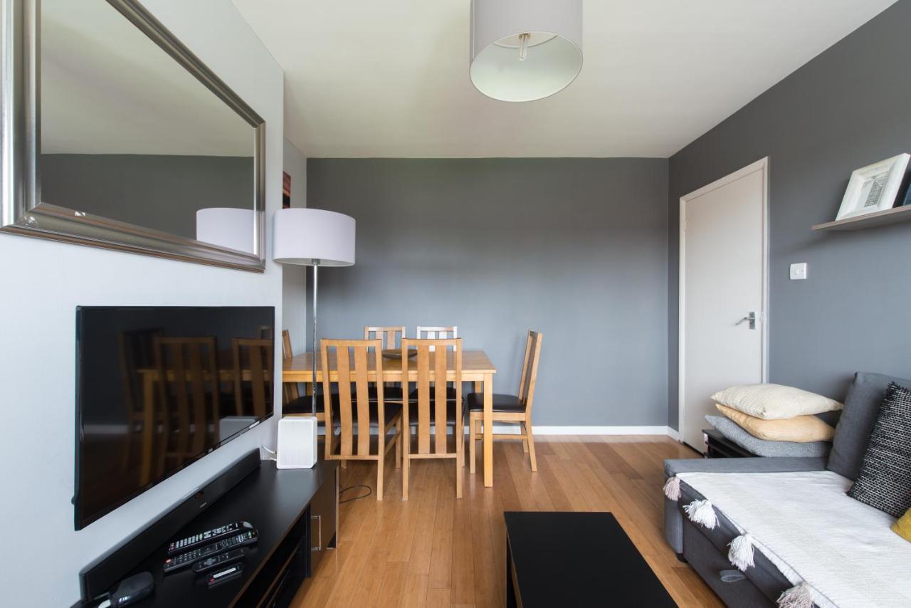 Chesterton Court Apartment Gloucester Dış mekan fotoğraf