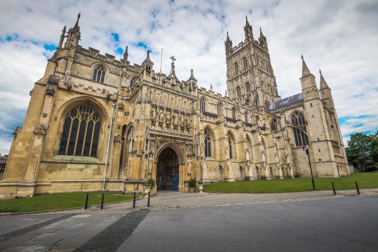 Chesterton Court Apartment Gloucester Dış mekan fotoğraf
